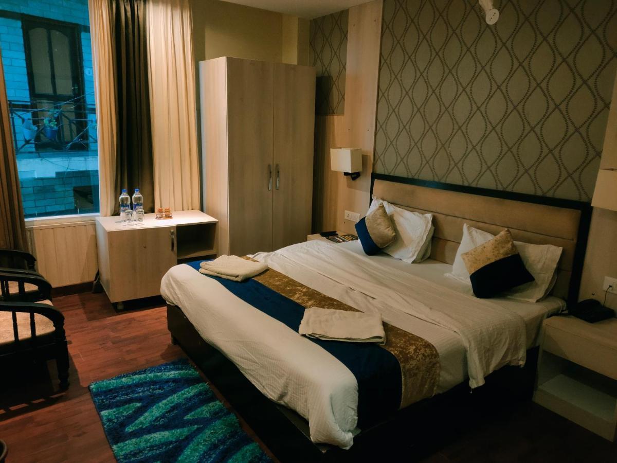 Hotel Royal Residency Manāli Exterior foto